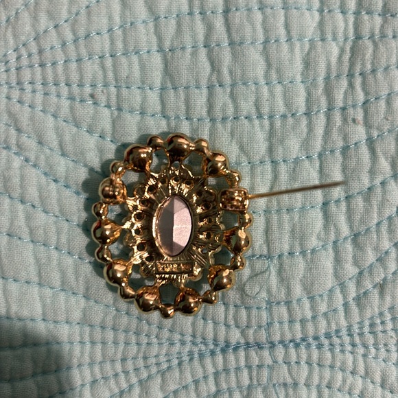 Monet pink and gold tone pin - Picture 3 of 12